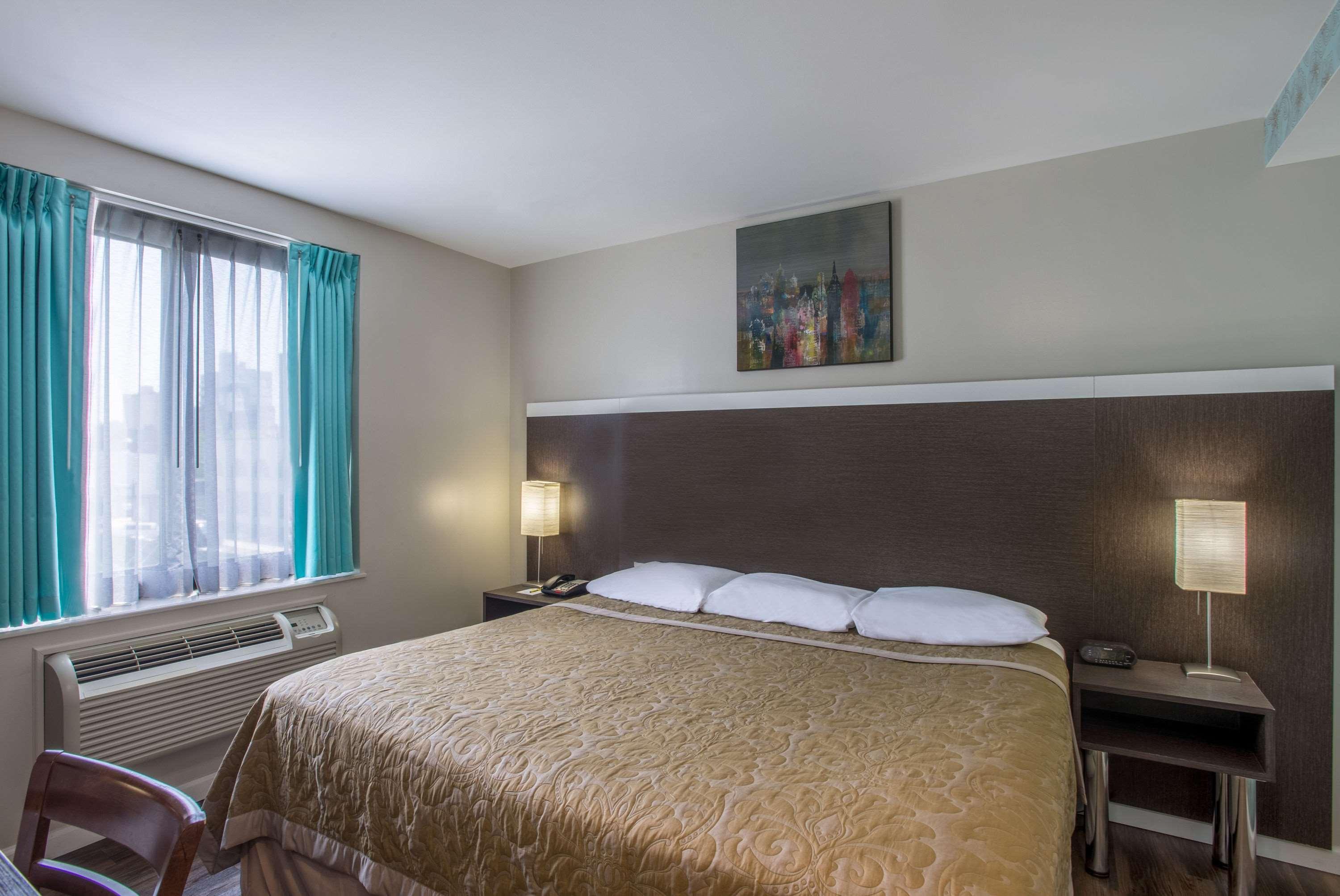 ניו יורק Super 8 By Wyndham Brooklyn / Park Slope Hotel מראה חיצוני תמונה